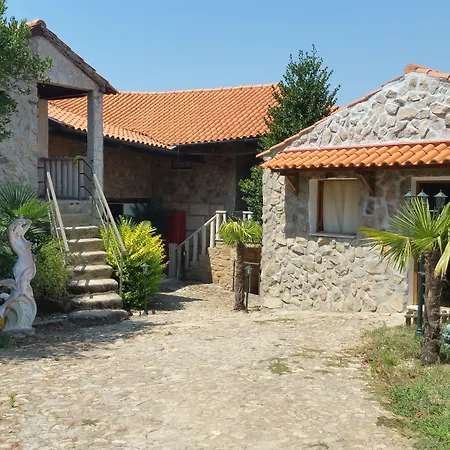 Gojim Gospodarstwo agroturystyczne *